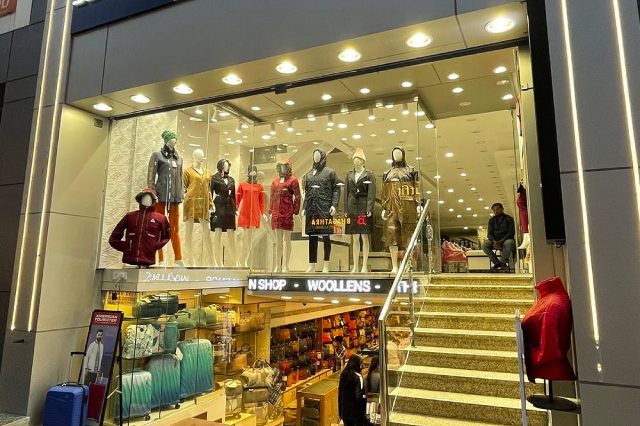 Buy Shop/Showroom